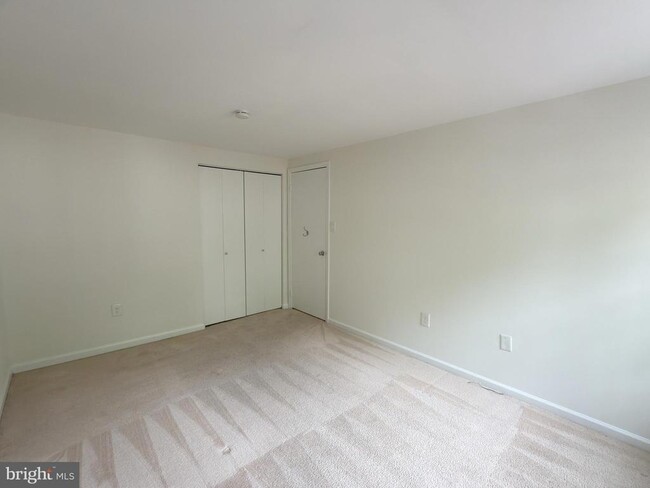 Building Photo - 5718 Wood Mouse Ct