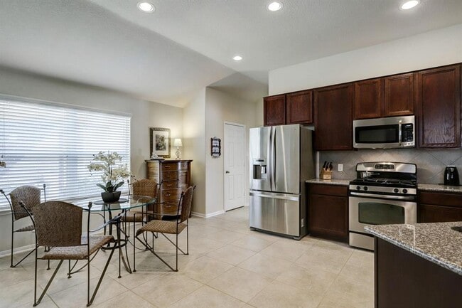 Building Photo - 3215 Wren Valley Trail