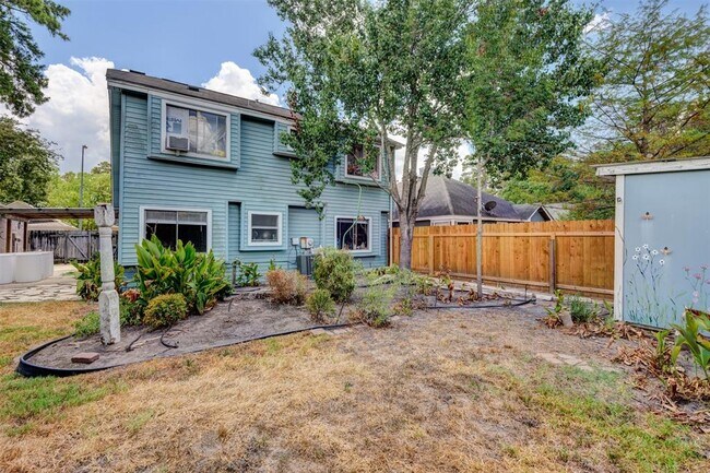 Building Photo - 23035 Red Leo Ln