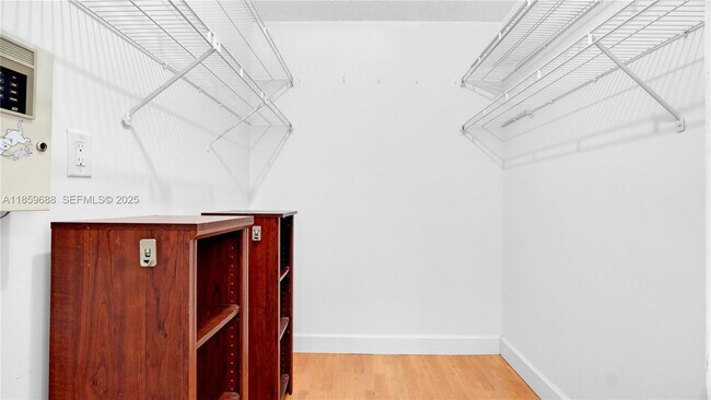 Building Photo - 6460 NW 170th Terrace