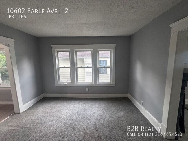Building Photo - 10602 Earle Ave