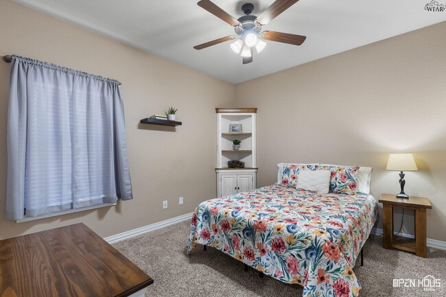 Building Photo - 7 Freedom Cir