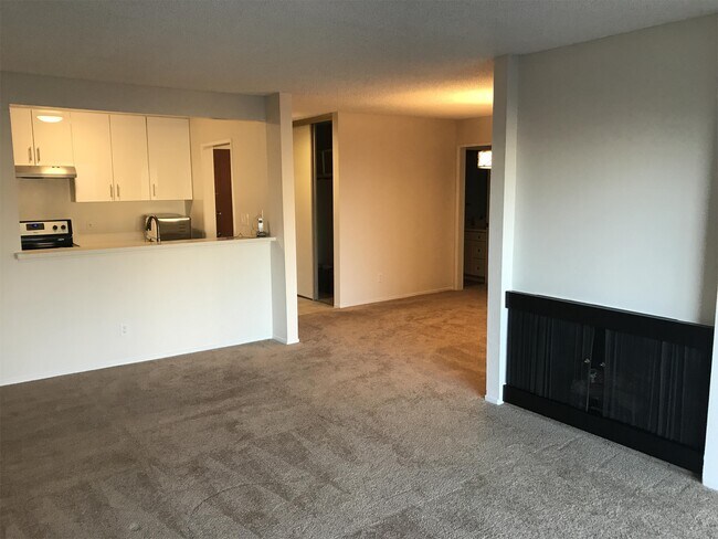 Building Photo - 1550 Frontera Way