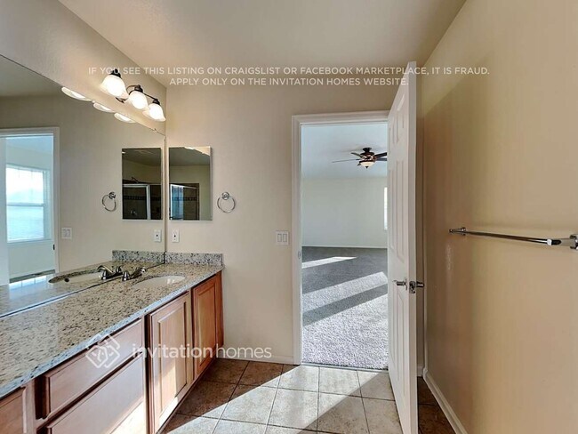 Building Photo - 16414 E 117th Ave