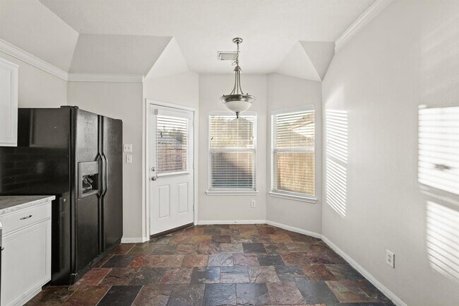 Building Photo - 5823 Creektrace Ln