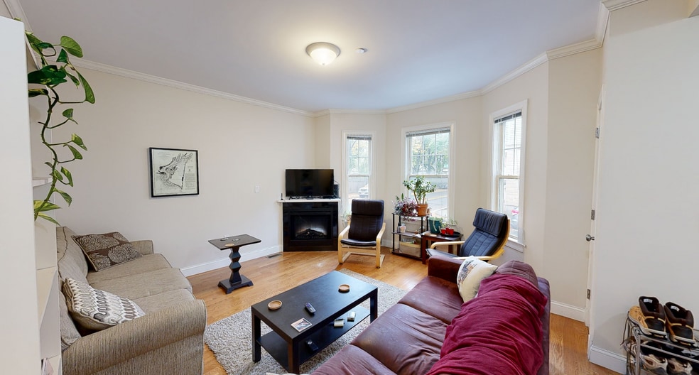 Primary Photo - 12 Marney St