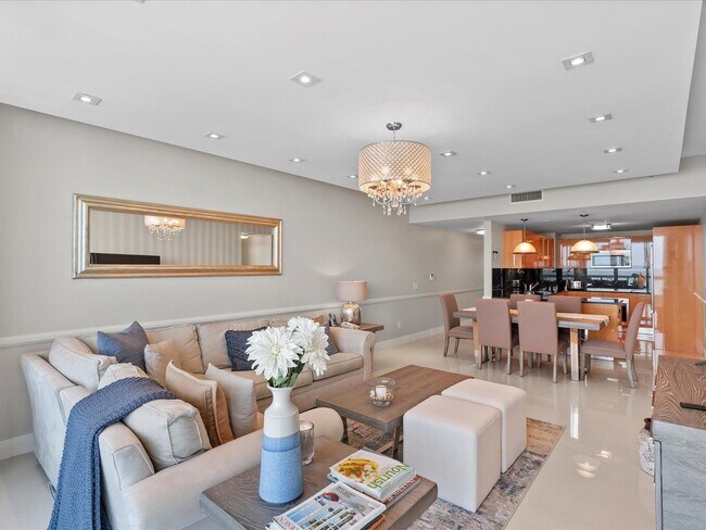 Building Photo - 6899 Collins Ave