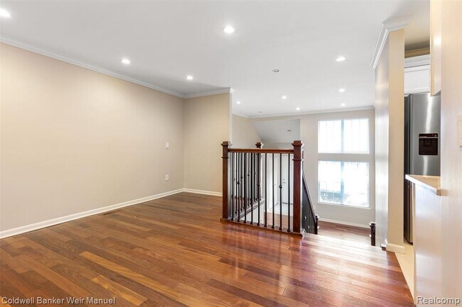 Building Photo - 1566 Maryland Club Dr