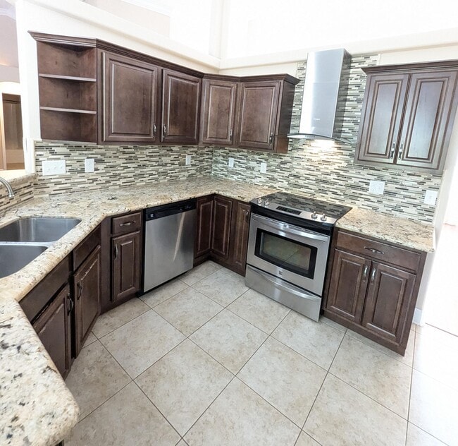 Building Photo - 6686 Bryant Rd