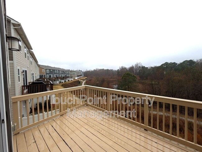 Building Photo - 2632 Ensemble Ct