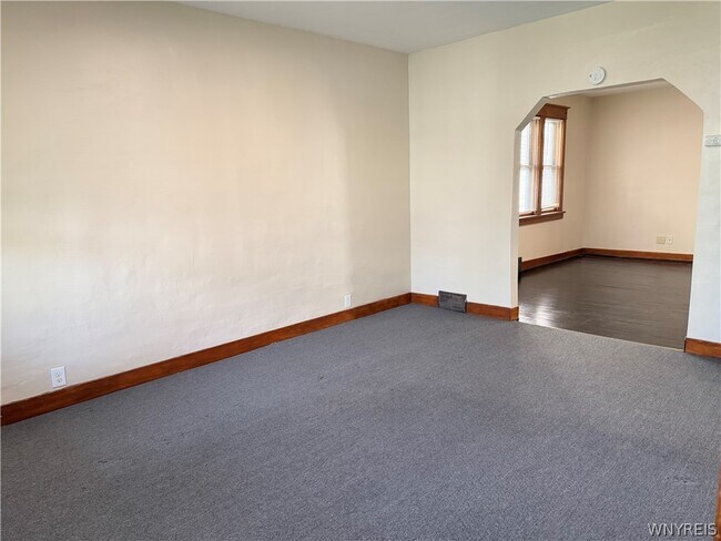 Building Photo - 78 Germain St
