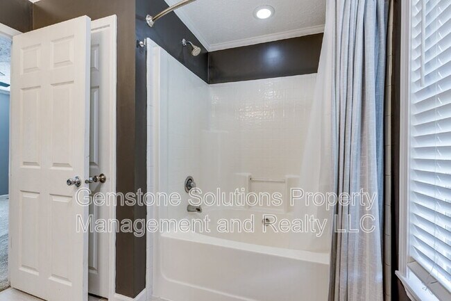 Building Photo - 1154 Wrights Mill Rd