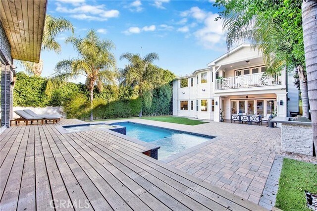 Building Photo - 12439 Kling St