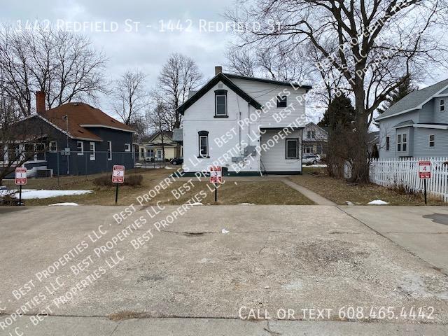 Building Photo - 1442 Redfield St