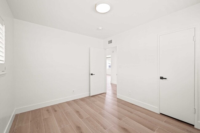 Building Photo - Stylishly Remodeled 4-Bedroom Home in Prim...