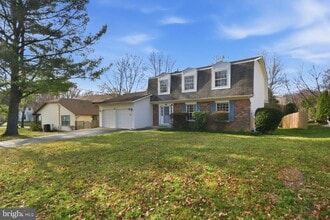 Building Photo - 9713 Waterline Dr