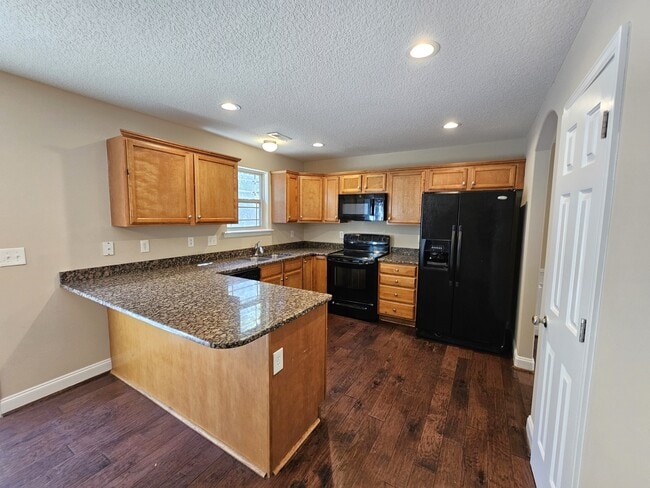 Building Photo - 101 Tigris Way
