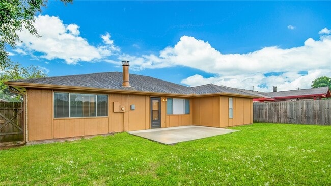 Building Photo - 1911 Ripple Creek Dr