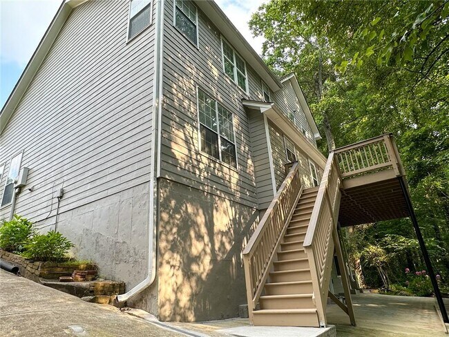 Building Photo - 2355 Brick Mill Ct