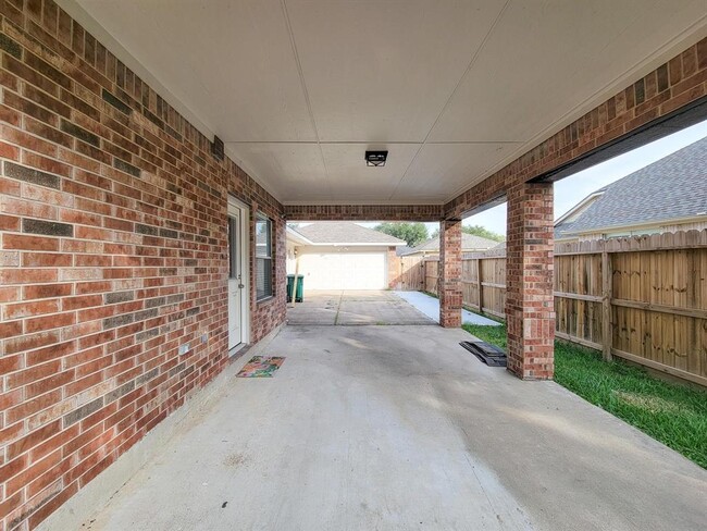 Building Photo - 8914 San Patricio Ct