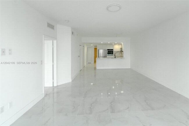 Building Photo - 7914 Harbor Island Dr