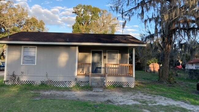 Primary Photo - 131 NW 10th Ave
