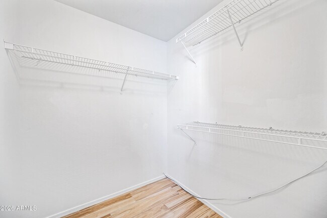 Building Photo - 11579 W Oglesby Ave