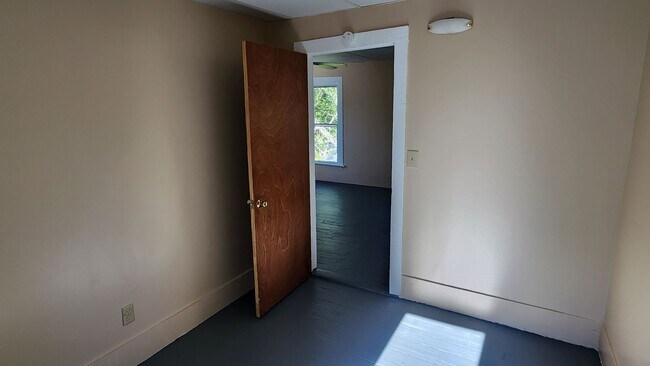 Building Photo - Two Family Duplex in Salamanca NY.