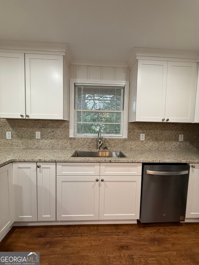 Building Photo - 3085 Stantondale Dr