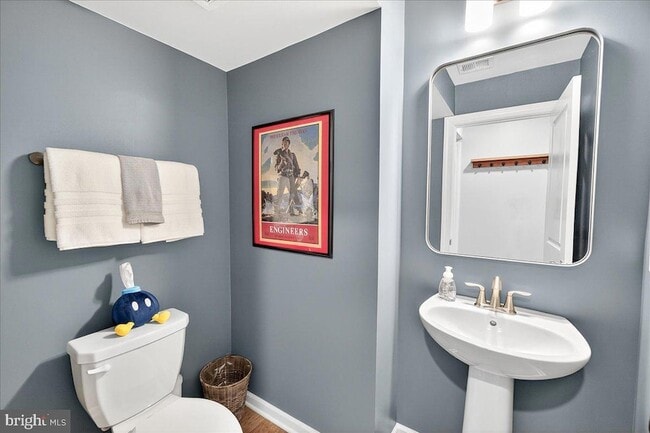 Building Photo - 22739 Tate St