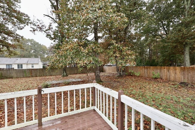 Building Photo - 2801 Pine Meadows Cir