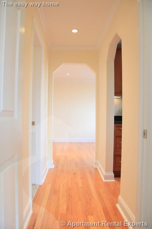 Building Photo - 60 Brattle St