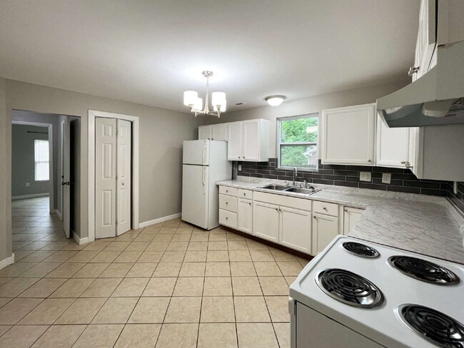 Building Photo - Cozy 3-Bed Home in the Heart of Wake Forest