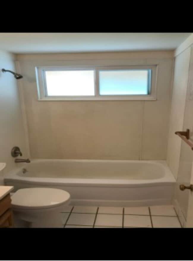 Building Photo - Wonderful 4 Bedroom House in Bountiful