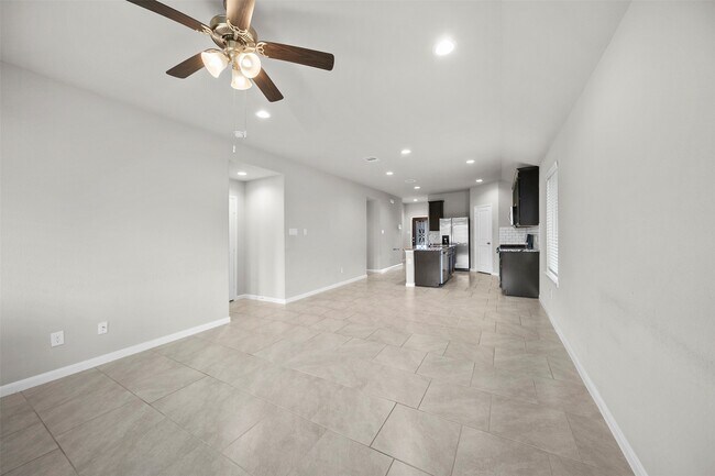 Building Photo - 18338 Raven Rock Ln