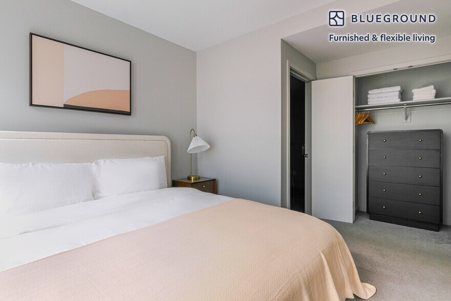 Building Photo - 101 Polk St