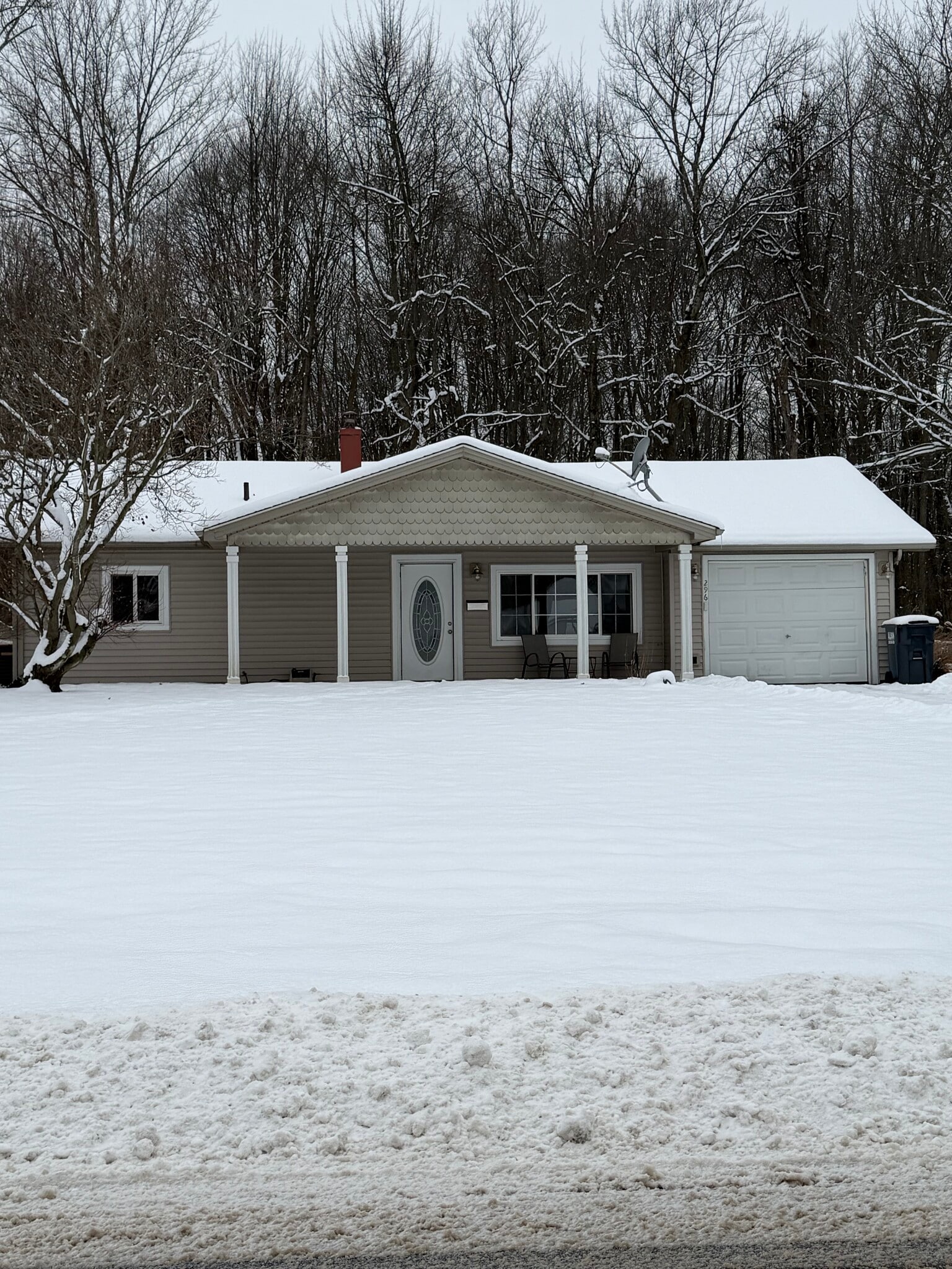 Building Photo - 296 Dehoff Dr