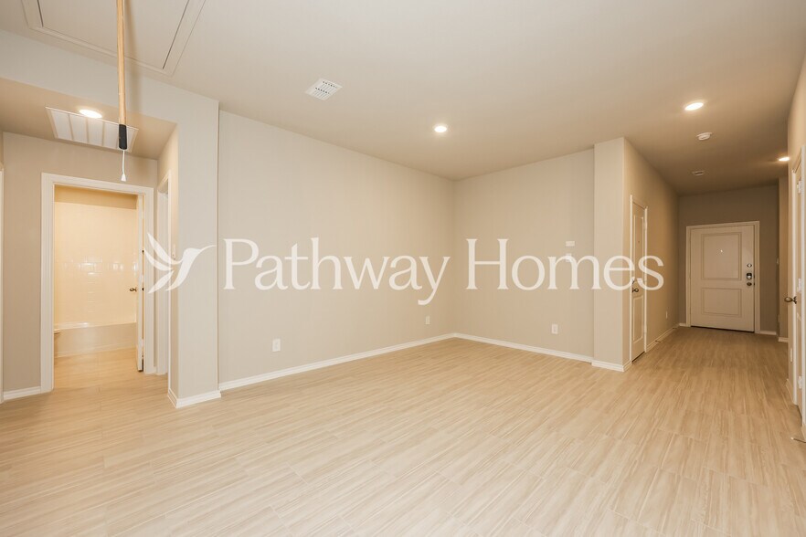 Building Photo - 8520 Coffee Spgs Dr