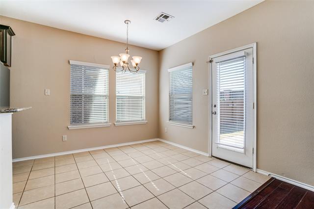 Building Photo - 209 Red Hawk Pl