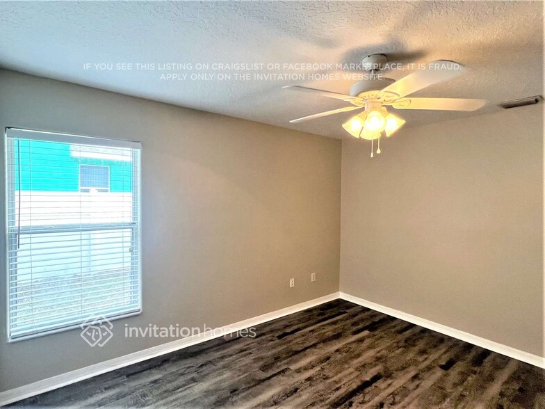 Building Photo - 752 Westview Dr