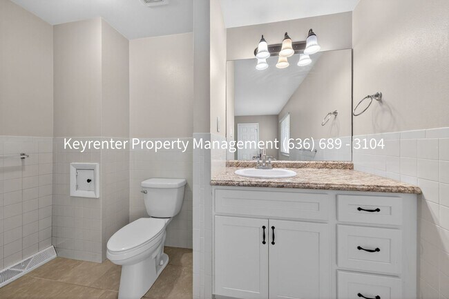 Building Photo - Spacious Updated 4-Bedroom Home in Prime Chesterfield Location