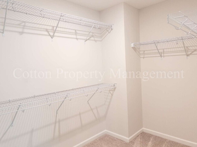 Building Photo - 9044 Laurel Bay Ln