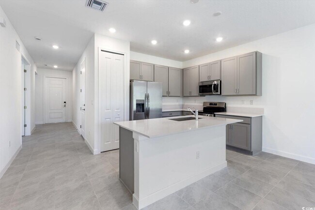 Building Photo - 6435 Seabright Ter