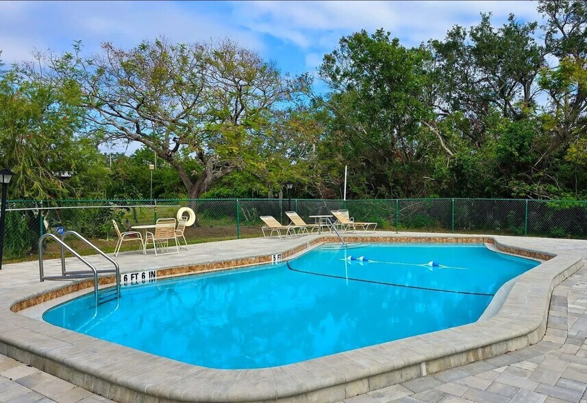 Building Photo - 3390 Ramblewood Ct