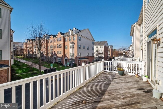 Building Photo - 2289 Merseyside Dr