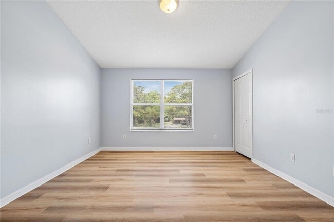 Building Photo - 6025 Osprey Lake Cir