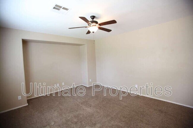 Building Photo - 15145 W Elm Cir