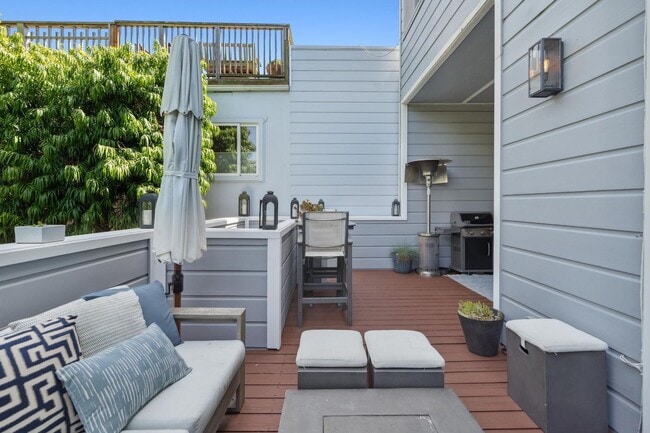 Building Photo - Charming, Furnished 1bd in the Castro