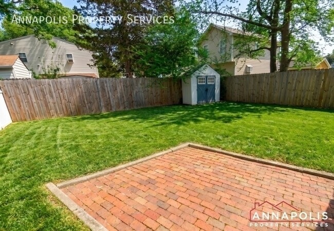 Building Photo - 1625 Hilltop Rd