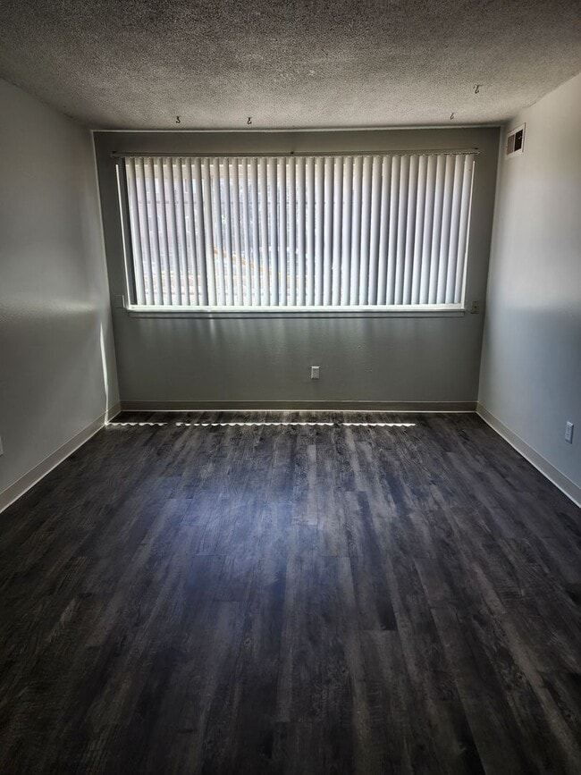 Interior Photo - Kenton Place